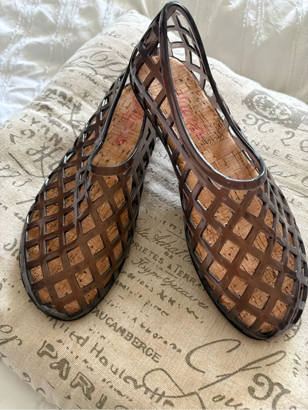 Jellypop Uma Women's Brown/Black Lattice Jelly Flats - Size 7